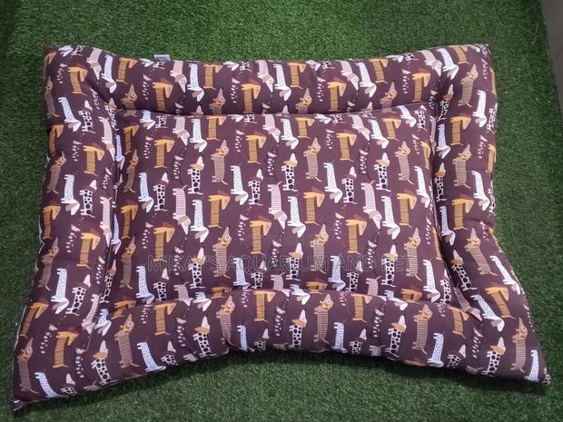 Medium Size Dog Bed · Photo 2
