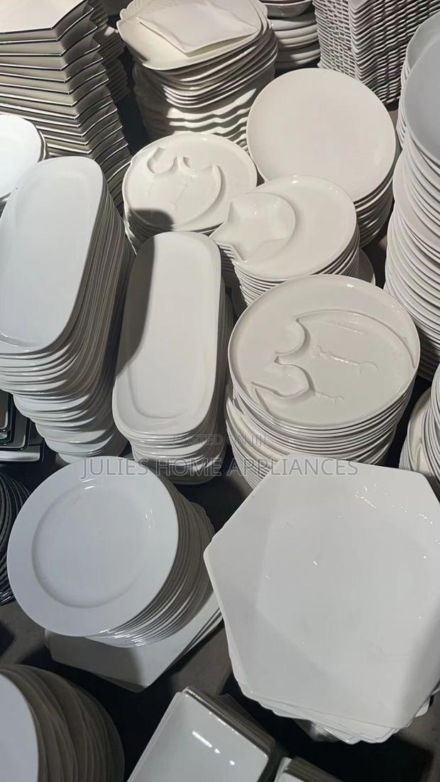 Beautiful Big Ceramic Mix Fufu Blows / Plates / Tea Pot · Photo 2