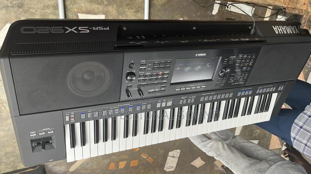 Yamaha PSR-Sx920 · Photo 3