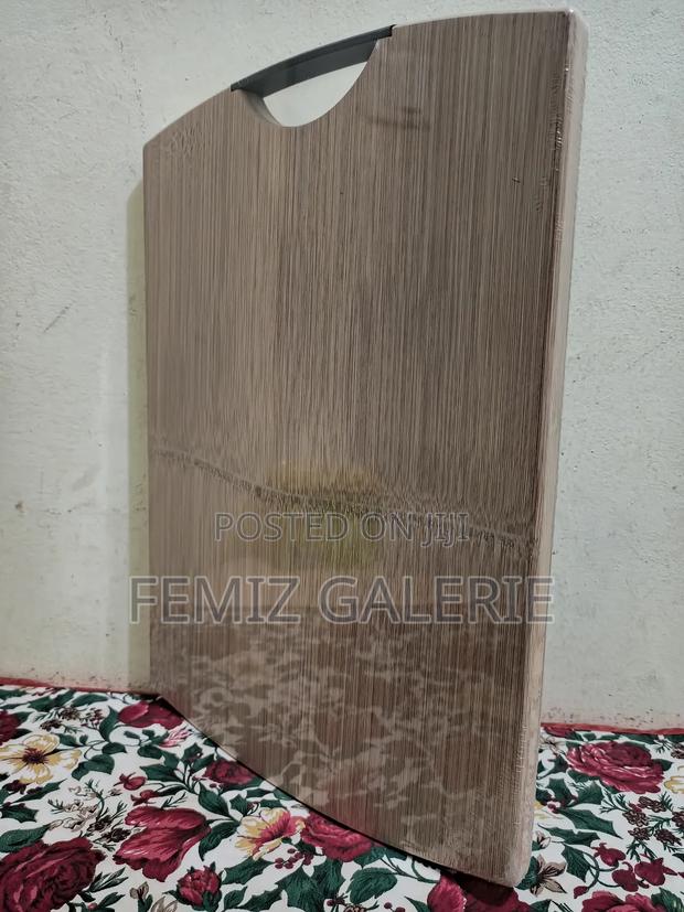 Oraimo Purechop Durable Bamboo Structure Cutting Boards · Photo 3