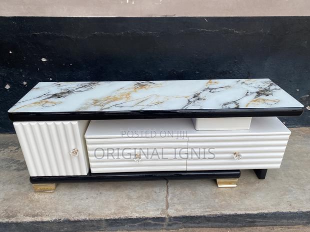 Modern Television Stand · Photo 2