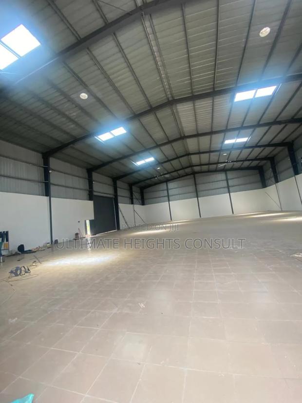 1300 Square Meters Warehouse for Rent at Westland · Photo 4
