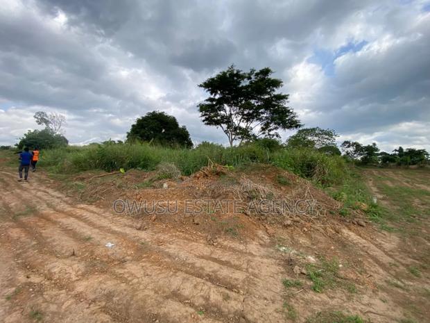 Plots of Land for Sale at Pakyi No.1 in Kumasi · Photo 2