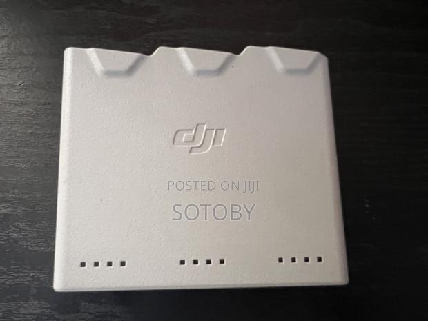 Dji Mini 3 Battery Charging Hub · Photo 1