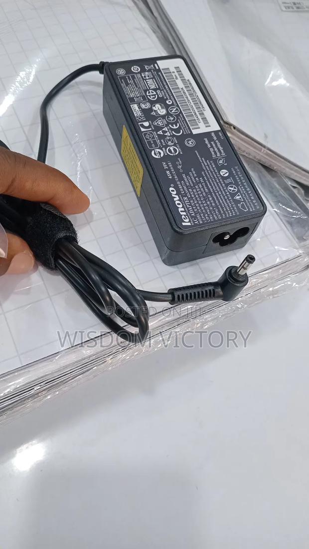 Lenovo Small Pin Charger Available · Photo 2