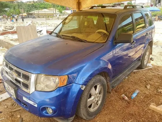 Ford Explorer 2011 Blue · Photo 1