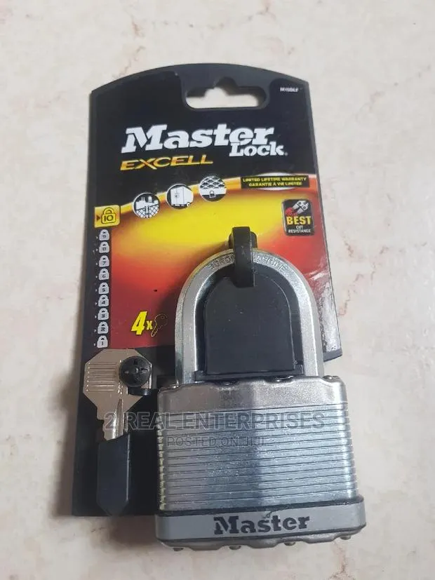 Master Padlock Heavy Duty Top Strength · Photo 1