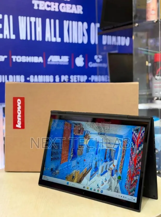Laptop Lenovo ThinkPad X1 Yoga 16GB Intel Core i7 SSD 512GB · Photo 1