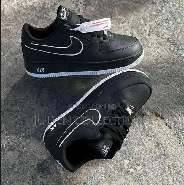 Nike Air Force 1 Leather Og Blackwhite · Photo 1