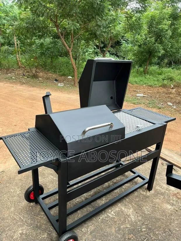 Barbecue Charcoal Grill · Photo 1