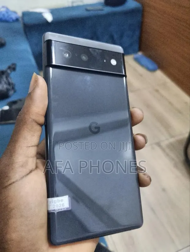 Google Pixel 6 128 GB Black · Photo 1