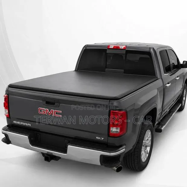 Premium Leather Pickup Truck Bucket Cover for Dodge Ram / GMC · Photo 1