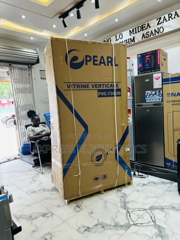 Less Expensive Two Door Fridge Display Pearl PVC-730-2b 610l · Photo 1