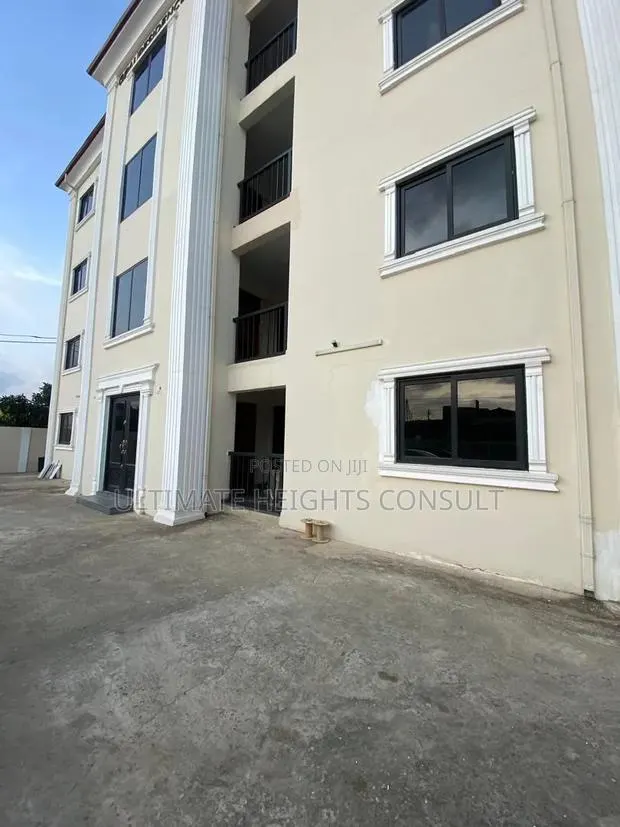 3bdrm Apartment in Akweteyman, Pentecost for rent · Photo 1