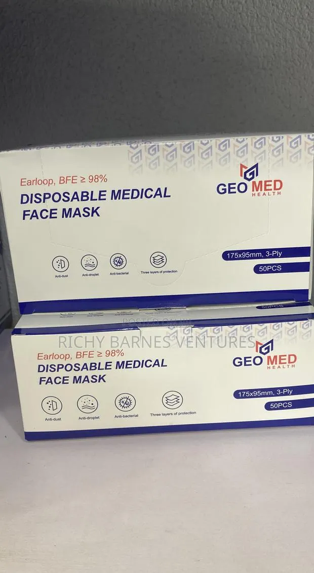 Disposable Medical Face Mask · Photo 1