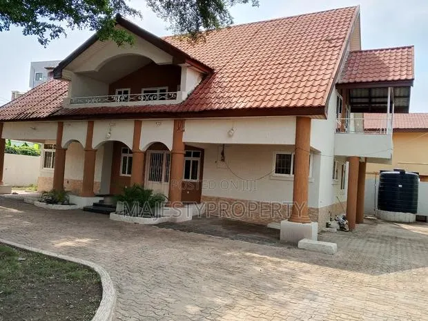 4bdrm Duplex in Airport Residential, Spintex for rent · Photo 1