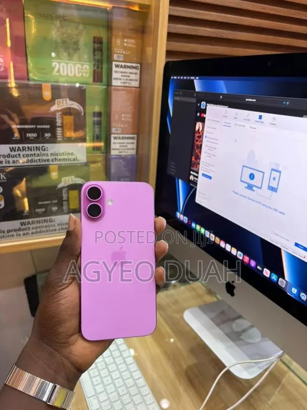 Apple iPhone 16 Plus 128 GB Pink · Photo 1