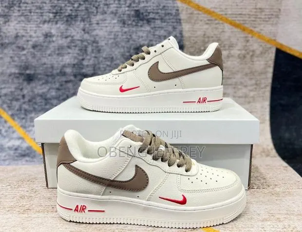 Original Airforce Low Brown Swoosh, White