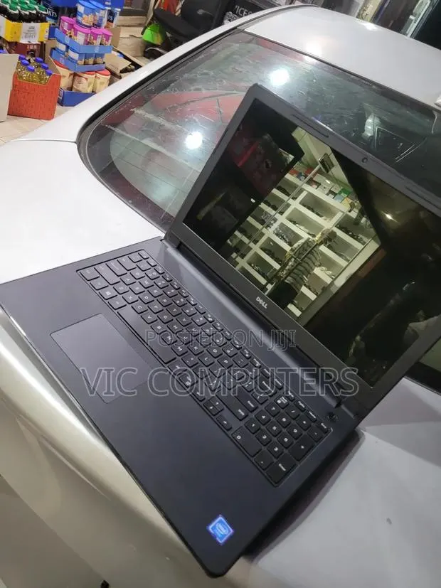 Laptop Dell Inspiron 15 4GB Intel HDD 500GB · Photo 1