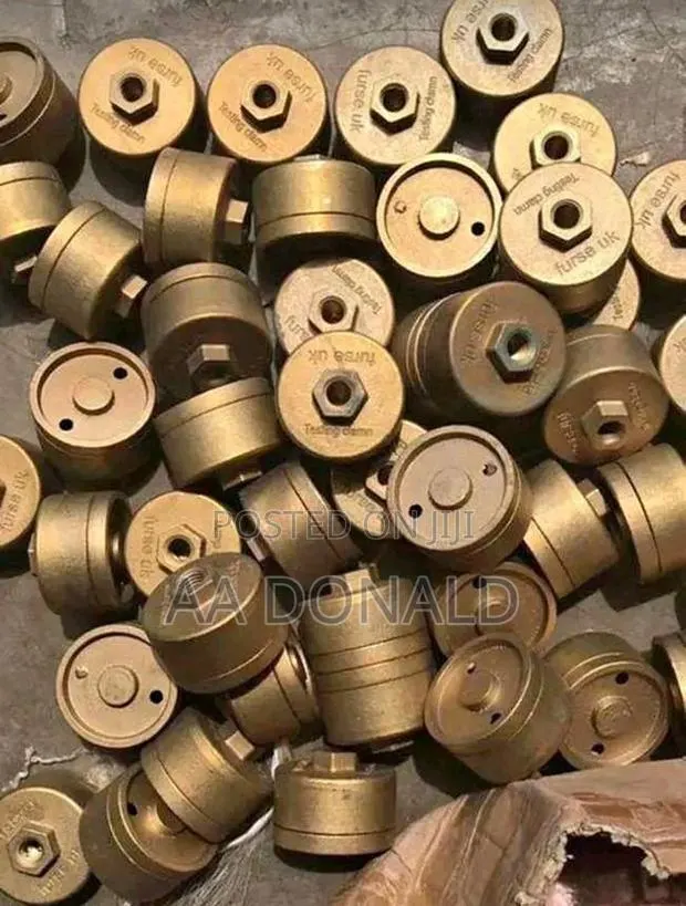 Copper Testing Clam · Photo 1
