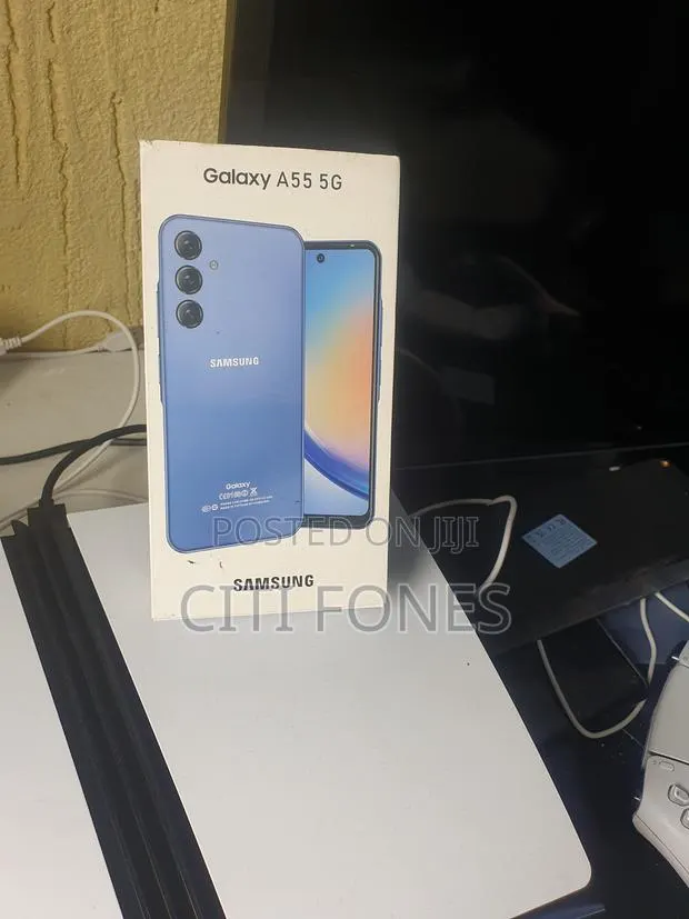 New Samsung Galaxy A55 256 GB Blue · Photo 1