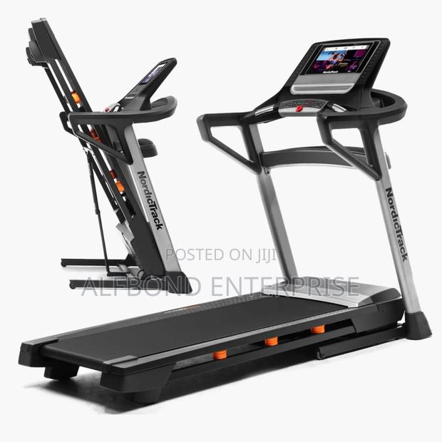 Nordictrack T9.5 Treadmill · Photo 3