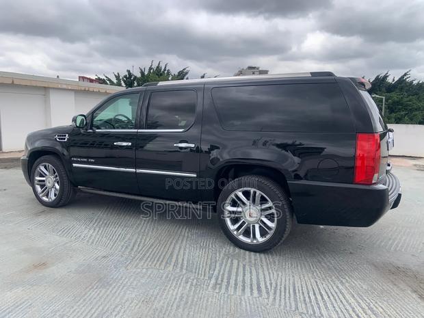 Cadillac Escalade 2014 Black · Photo 7