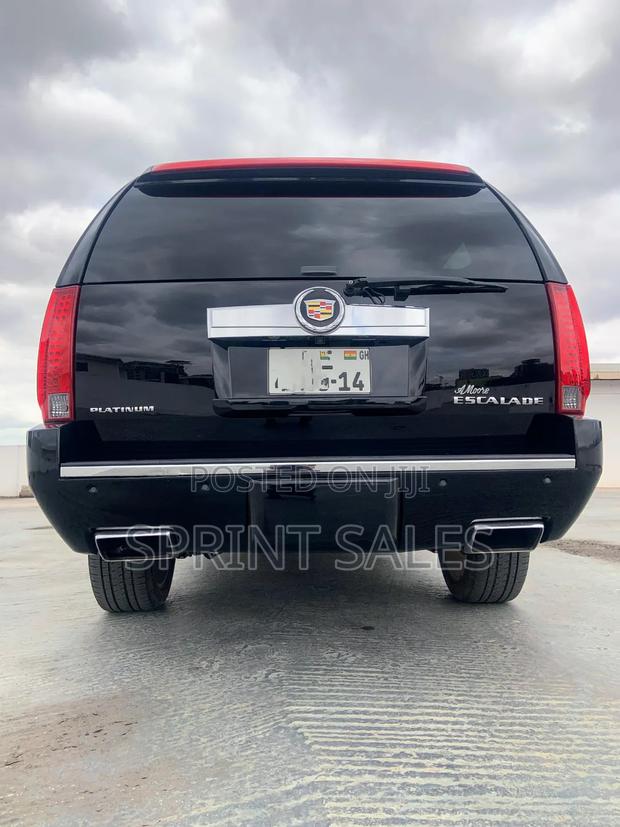 Cadillac Escalade 2014 Black · Photo 8