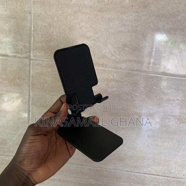 Foldable Phone Stand – Strong Stylish · Photo 3