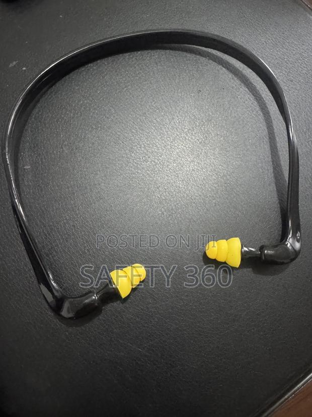 Safety Earplugs · Photo 3