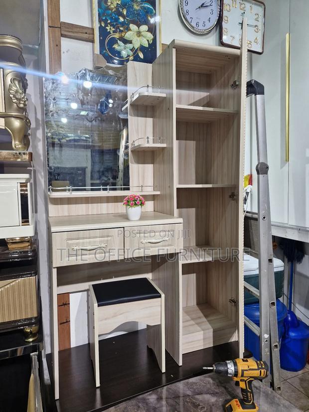 Double Mirrors Dresser With Side Wardrobe · Photo 2
