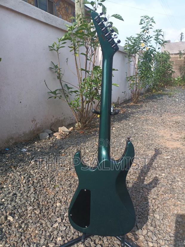 Charvel by Jackson Guitar With Padded Bag Daddario Strings Strap · Photo 4