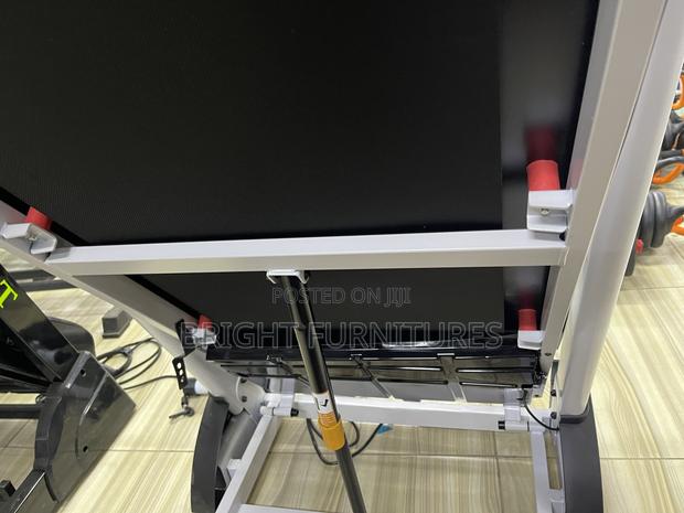 Quality Treadmill Available in Stock · Photo 3