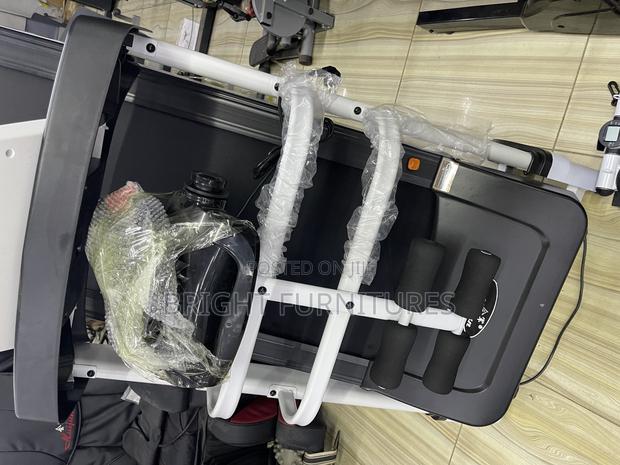 Quality Treadmill Available in Stock · Photo 4