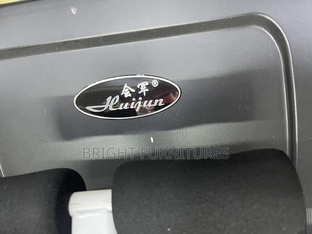 Quality Treadmill Available in Stock · Photo 5
