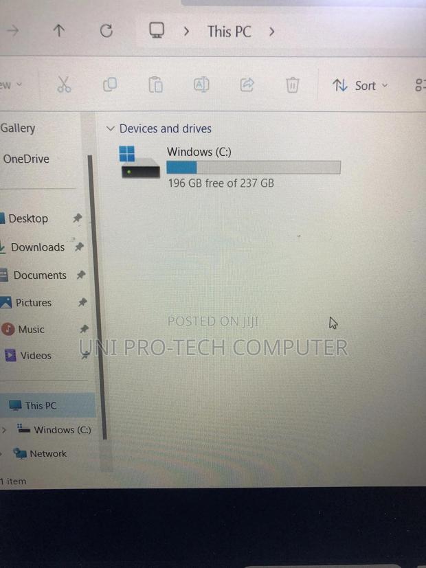 Laptop HP 15-Da2933nia 8GB Intel Core I3 SSD 256GB · Photo 6