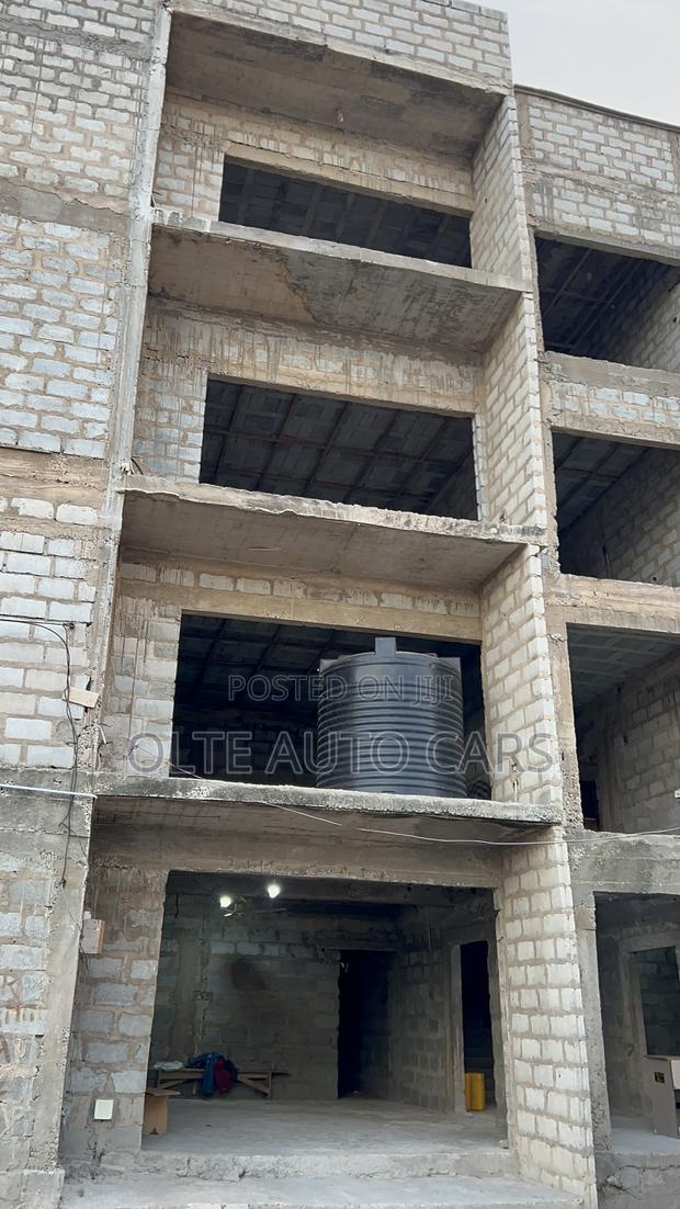 8bdrm Apartment in Ot Dream Auto, Spintex for sale · Photo 6