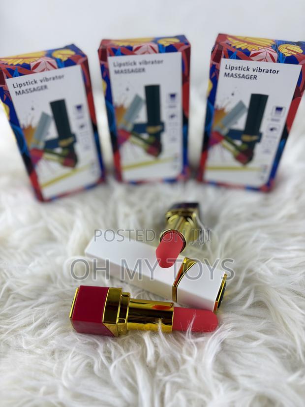 Lipstick Vibrator Massager · Photo 2