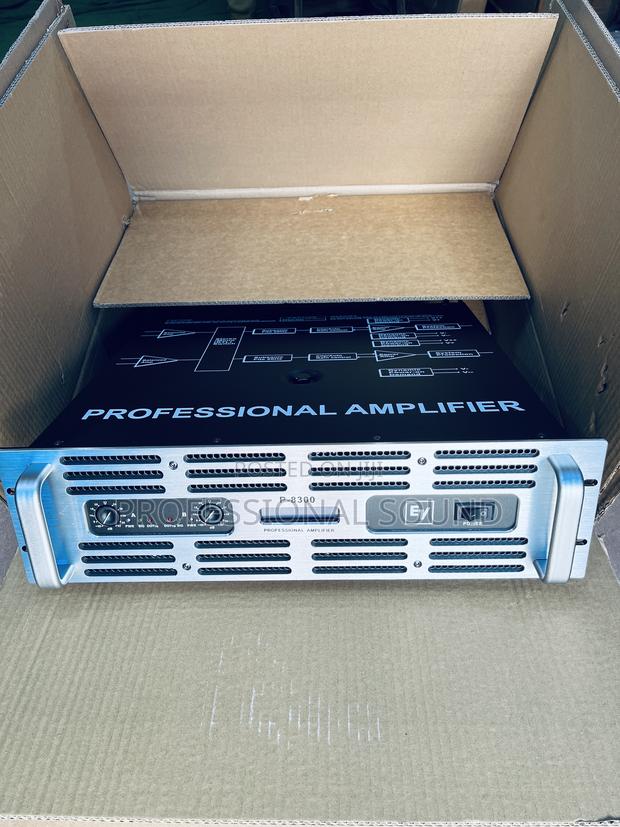 Professional Ev Amplifier P8300 · Photo 2