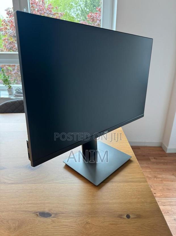 Dell Ultrasharp U2319h 24” Ips Full Hd Monitor Hdmi Dp · Photo 3