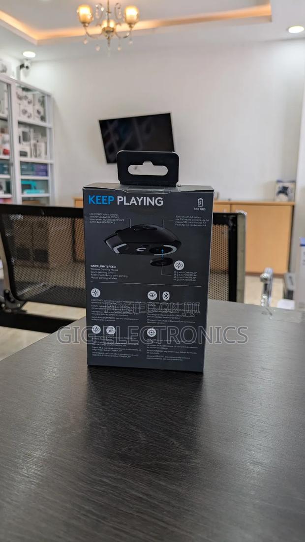 Logitech G309 Lightspeed Wireless Gaming Mouse (Black) · Photo 2