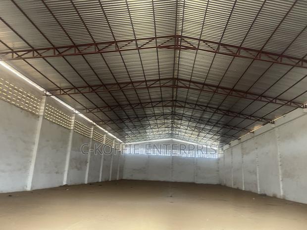 850 SQM Warehouse at Spintex for Lease · Photo 2