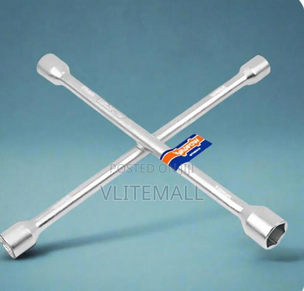 Wadfow 14" Cross Rim Socket Wrench 17-19-21-23mm - Wth8314 · Photo 1