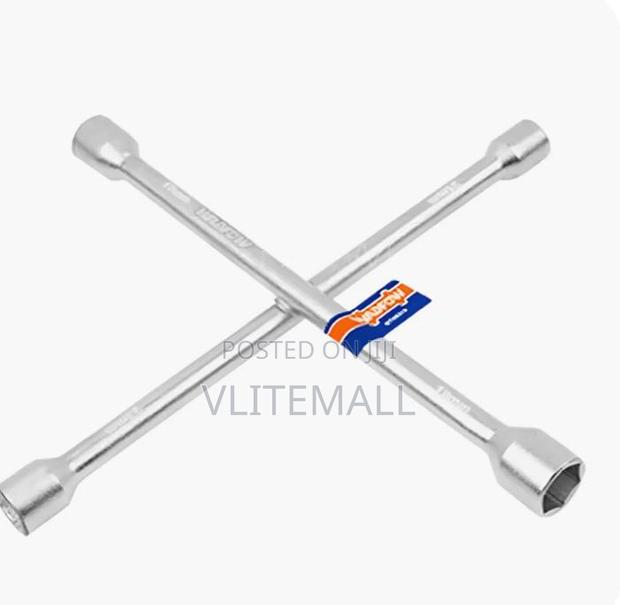Wadfow 14" Cross Rim Socket Wrench 17-19-21-23mm - Wth8314 · Photo 2