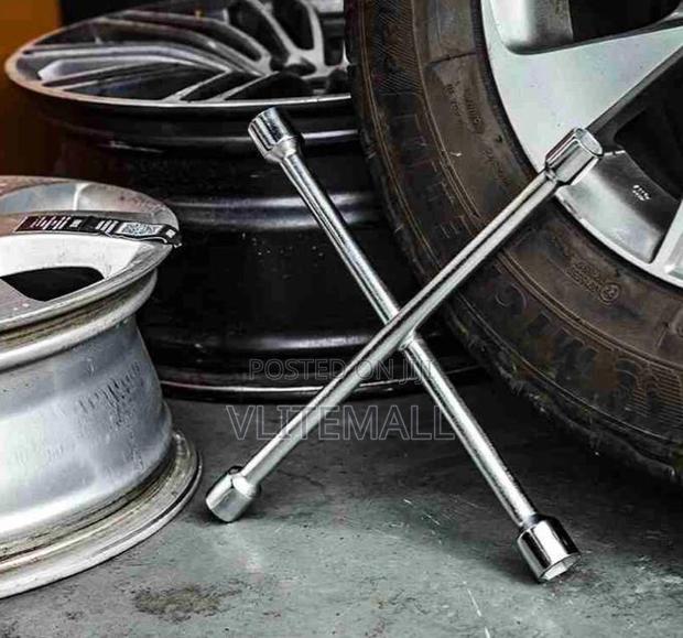 Wadfow 14" Cross Rim Socket Wrench 17-19-21-23mm - Wth8314 · Photo 3