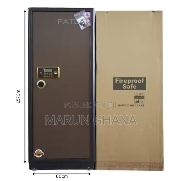 3d1570 Fireproof Safe Locker With Alarm, Heavy Duty - 160 Kg, · Photo 1