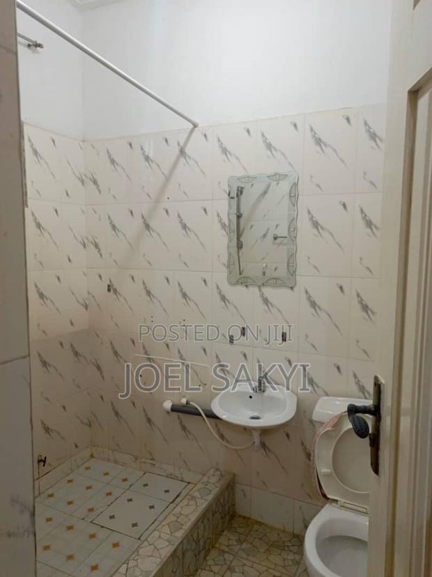 Furnished 4bdrm House in Baatsona Total for rent · Photo 4