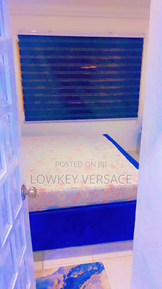 Spacious Studio+ Generator+Dstv+Fridge+Starlink Wifi+ Self Catering · Photo 6