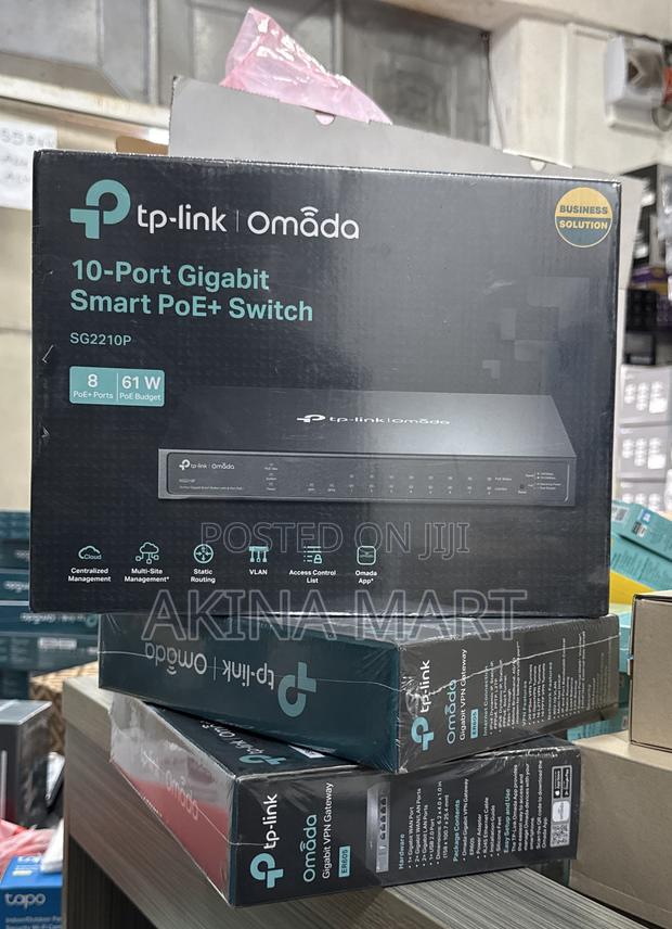 Tp-Link 10-Port Gigabit Smart Poe+ Switch · Photo 2