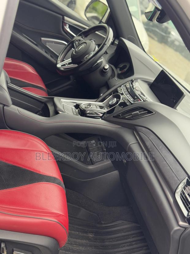 Acura RDX 2021 White · Photo 5